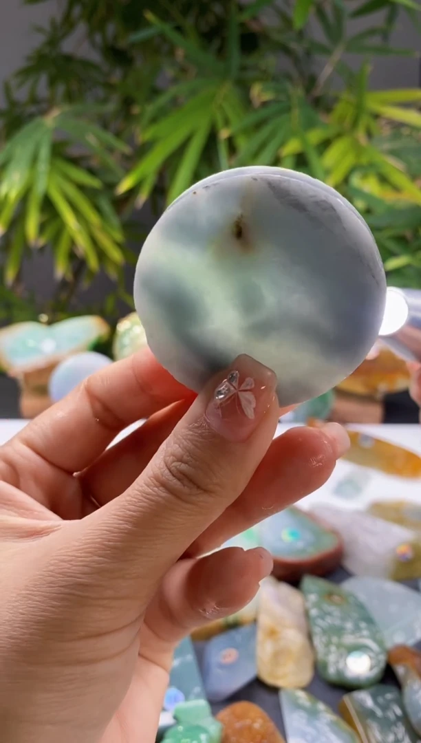 【闪购商品】定制翡翠未镶嵌翡翠