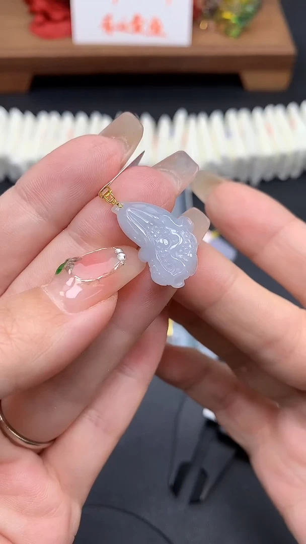 【闪购商品】翡翠吊坠(不含链)18K金镶嵌MS155858