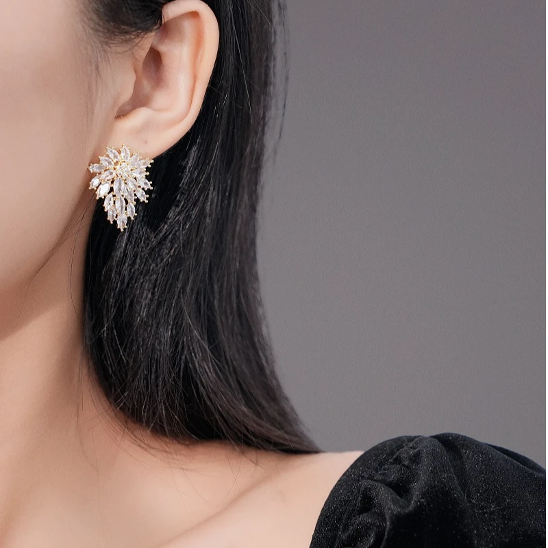 铜合金耳饰 925银针高级感锆石雪花烟花耳环2025款女小众独特气质