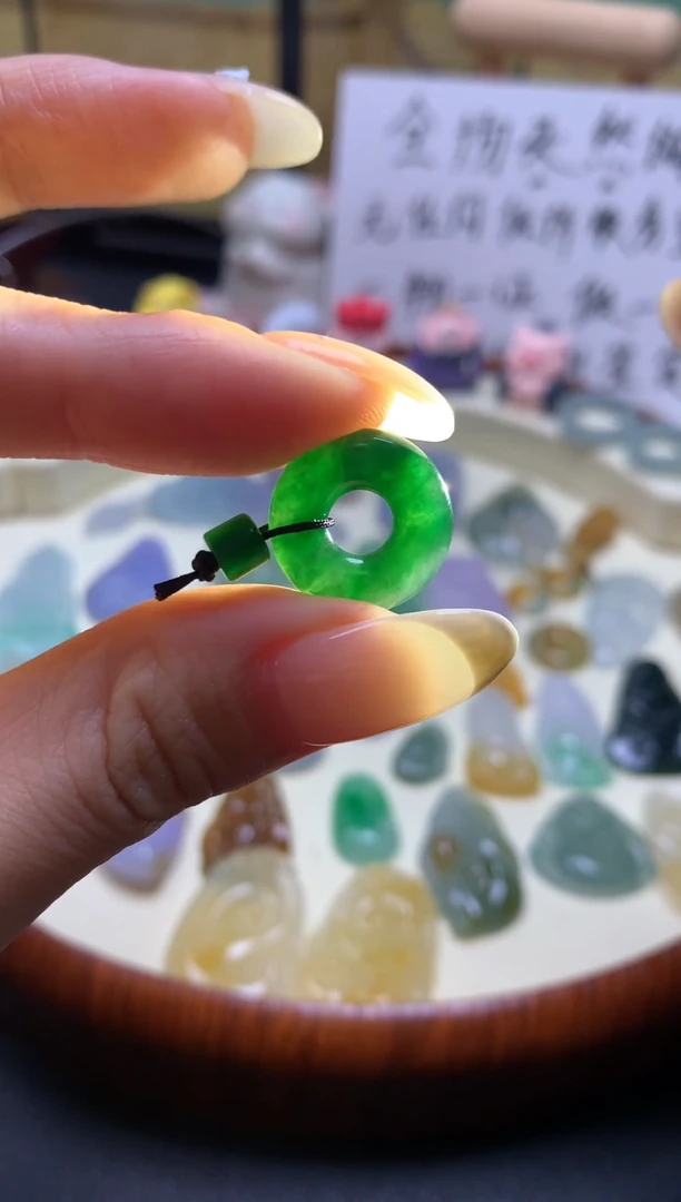 未镶嵌定制翡翠天然A货翡翠