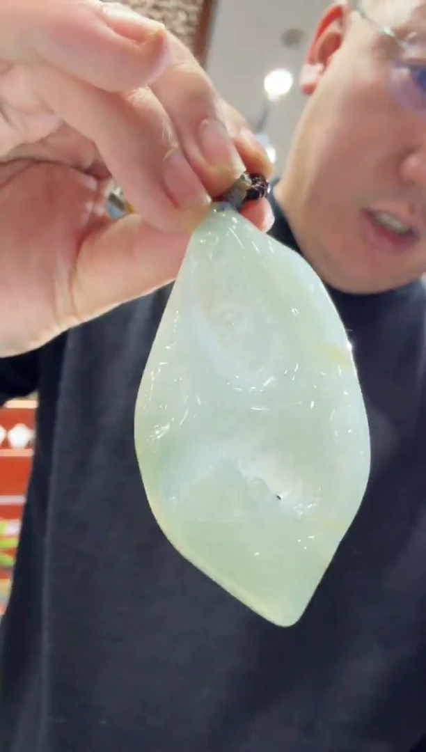 未镶嵌挂件翡翠A货翡翠孤品国雕谢林工