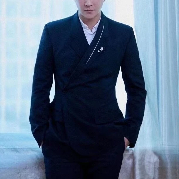 全新未使用 DIOR/迪奥 男士秀款飘带可脱卸黑色单西气质   115144