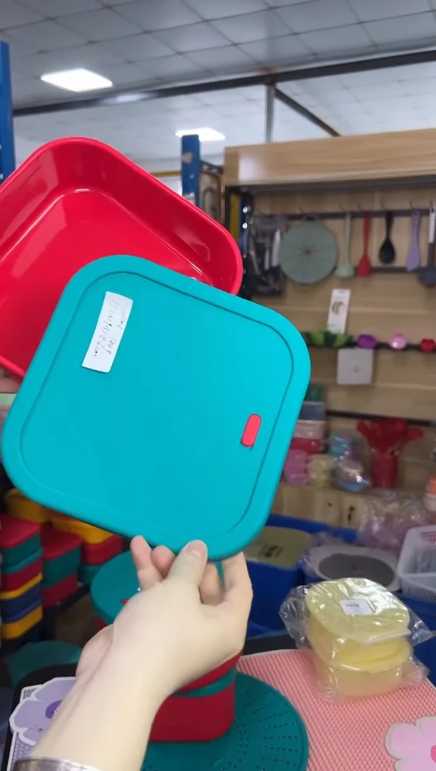 硅胶红底绿盖-2L正方排气盒