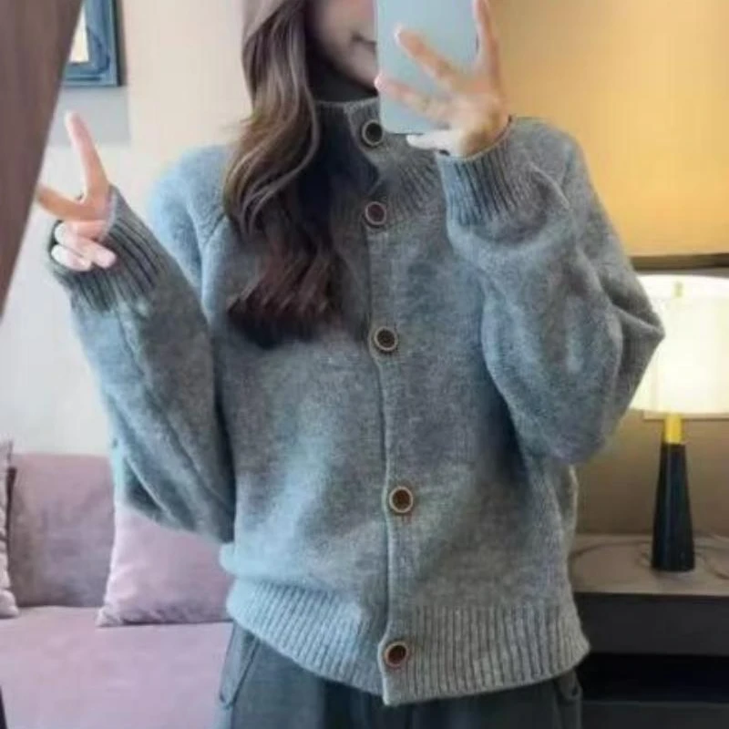 爆款秋冬季新款韩系复古棕扣高领针织衫高级感开衫