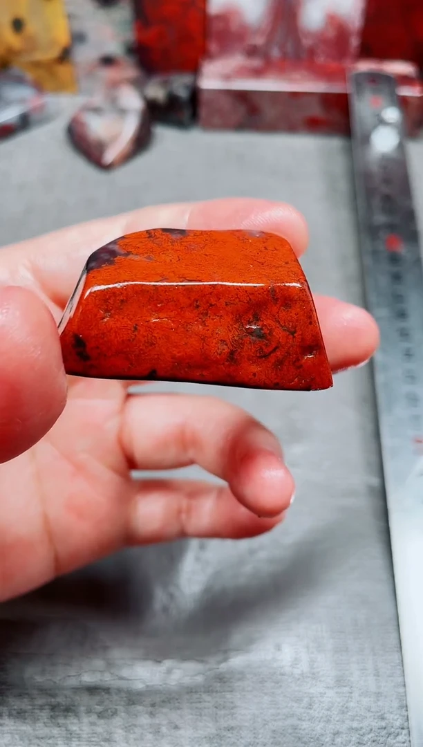 玉桂林鸡血玉素章随型24