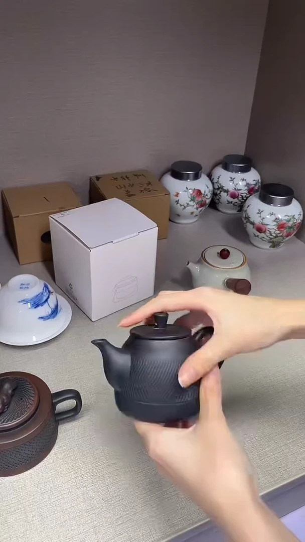 景德镇高温瓷紫壶