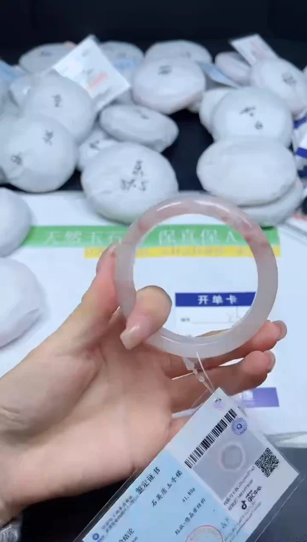 未镶嵌手镯石英质玉026-556