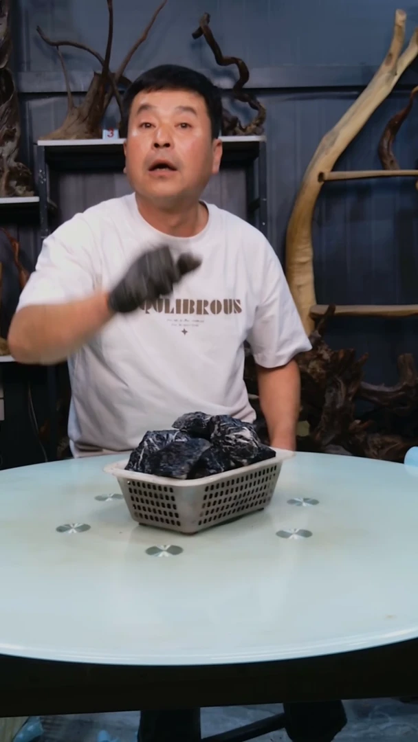 木随机发货一筐青龙石中碎4斤