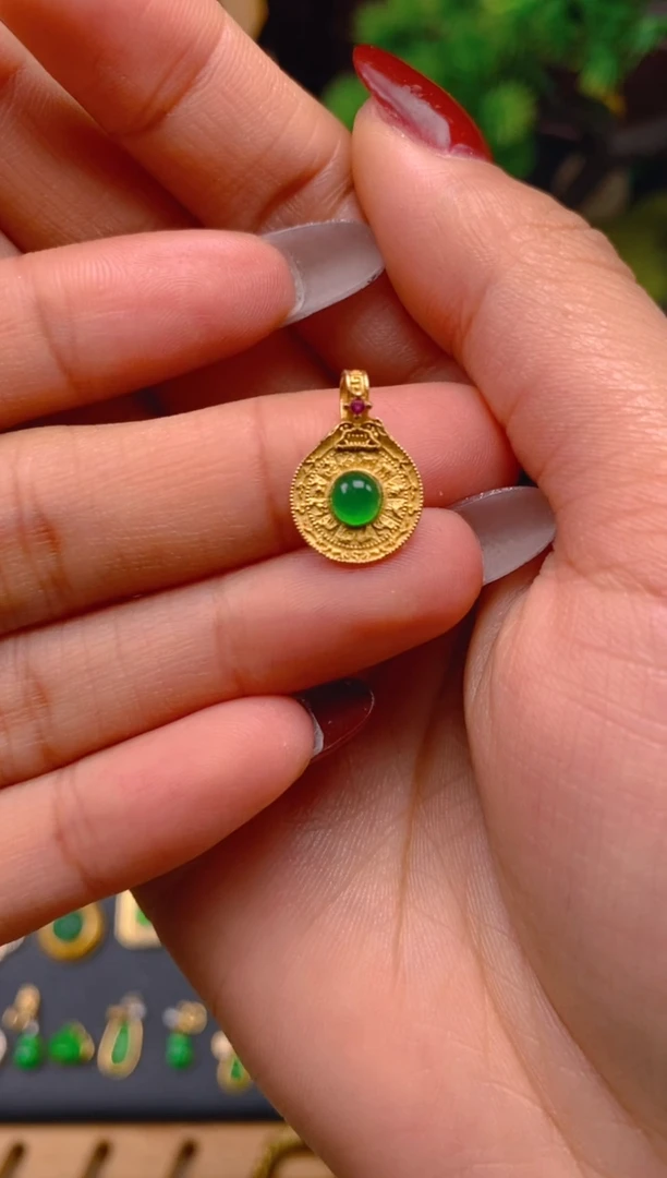 吊坠(不含链)银S925镶嵌翡翠八卦