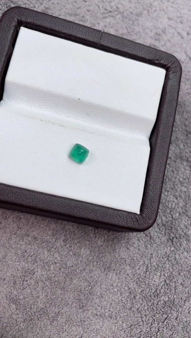 裸石未镶嵌祖母绿0.93ct