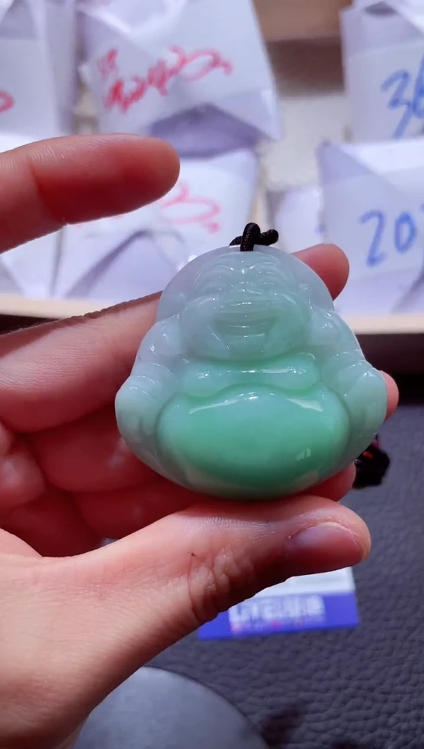 颈饰未镶嵌翡翠00008628