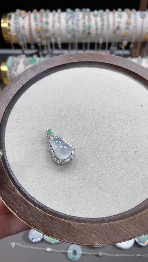 颈饰银S925镶嵌翡翠快**猫1