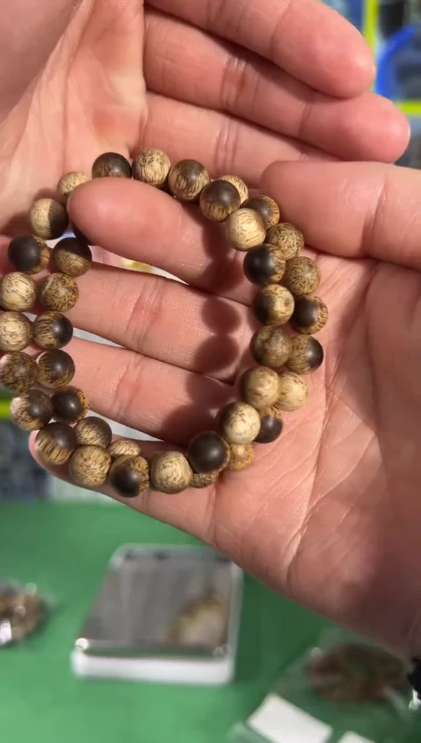 【闪购商品】沉香手串18号海南包头08多样性发一