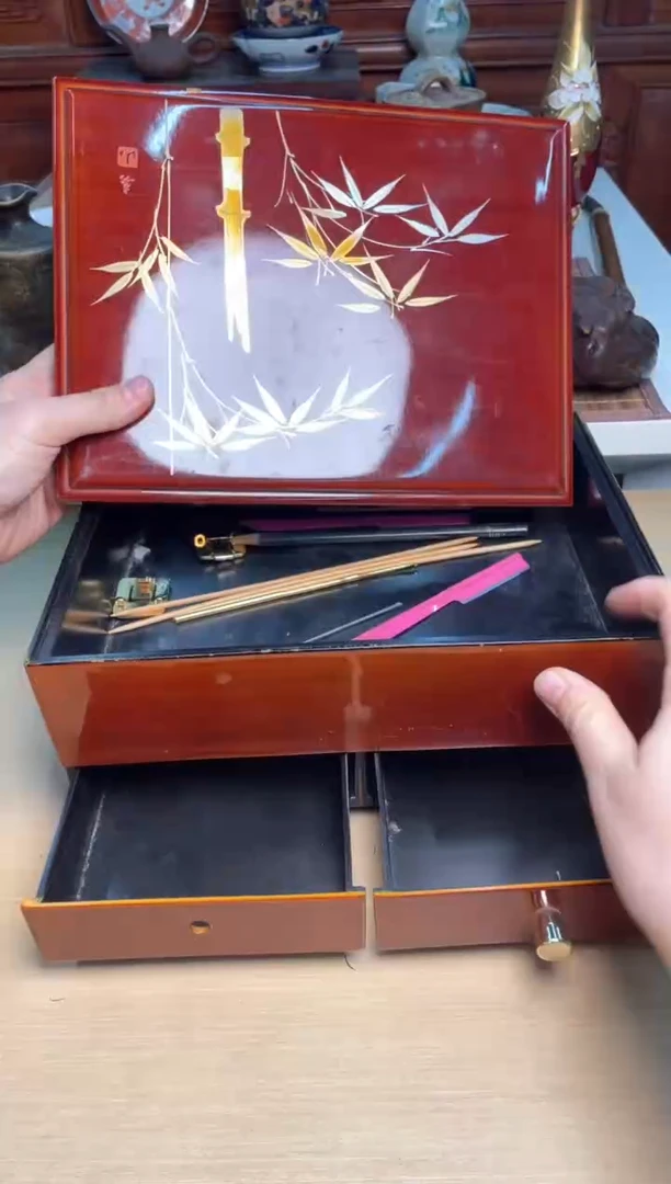 默认微瑕品相一般磨磨飞皮