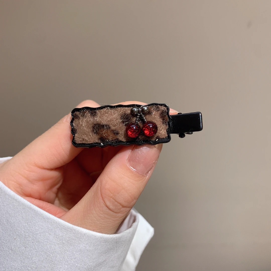 【编码:1009】任意2款起包邮发货/原版出泡菜发饰头饰