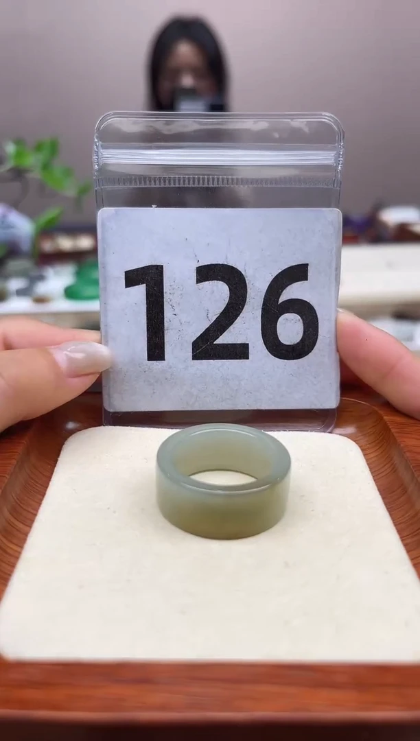 【闪购商品】和田玉戒指未镶嵌港码24号，内径20.4mm