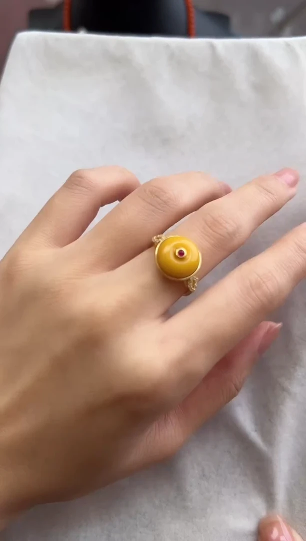 【闪购商品】琥珀裸石银S925镶嵌10208108-戒指  多样性发一个