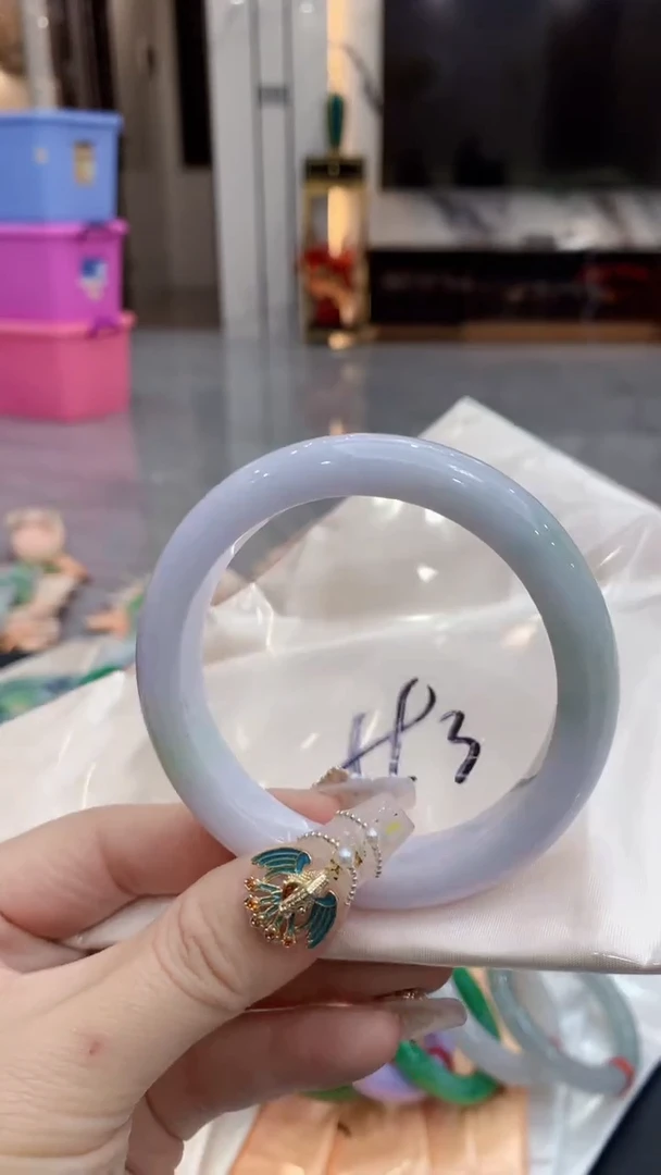 【闪购商品】翡翠手镯未镶嵌0414540219