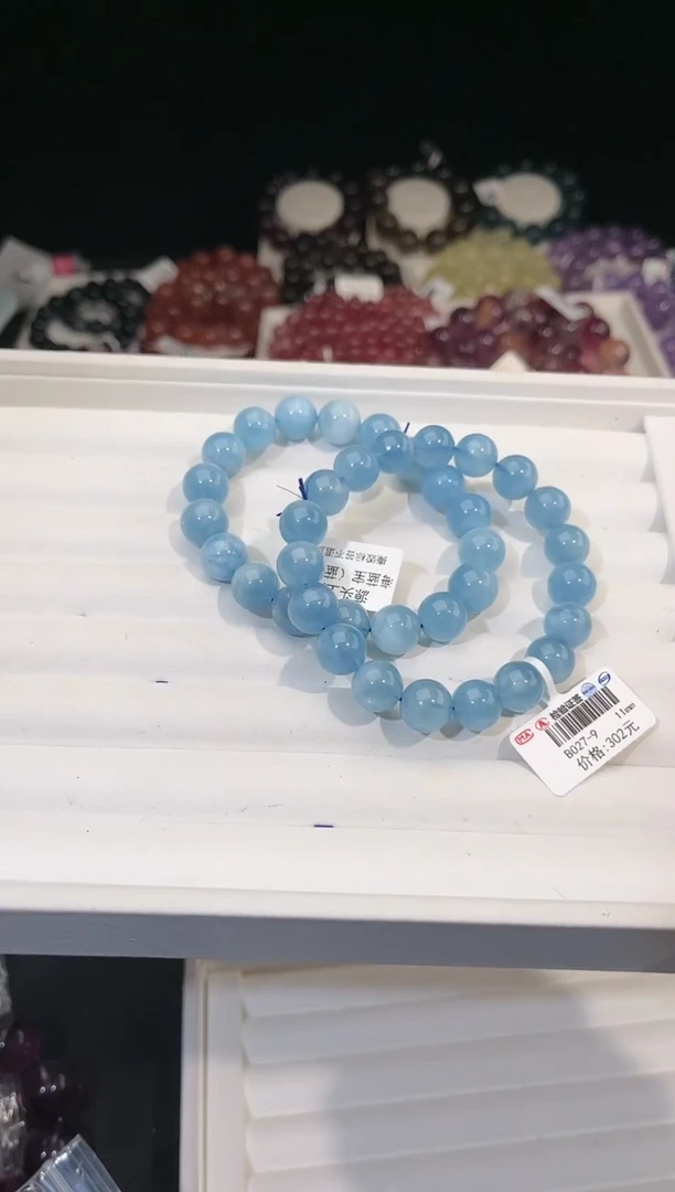 【闪购商品】水晶手链未镶嵌多样性发一海蓝宝11mm