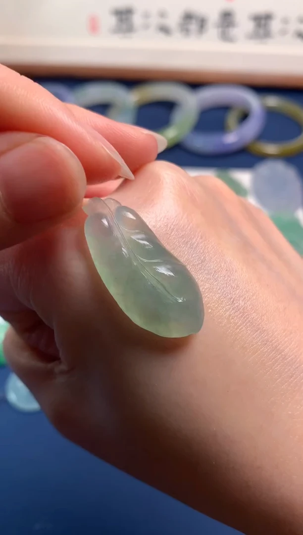 【闪购商品】定制翡翠未镶嵌0330417559