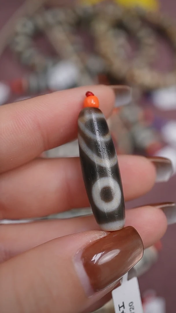 【闪购商品】玛瑙/玉髓颈饰未镶嵌蚀花玛瑙珠定制编绳