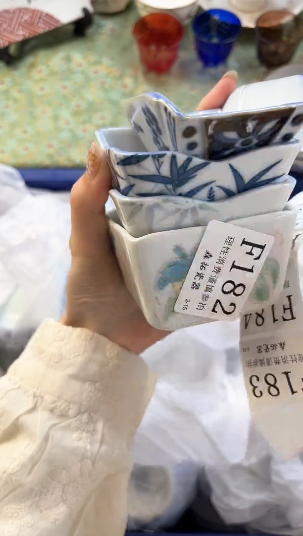 【闪购商品】瓷片          F182