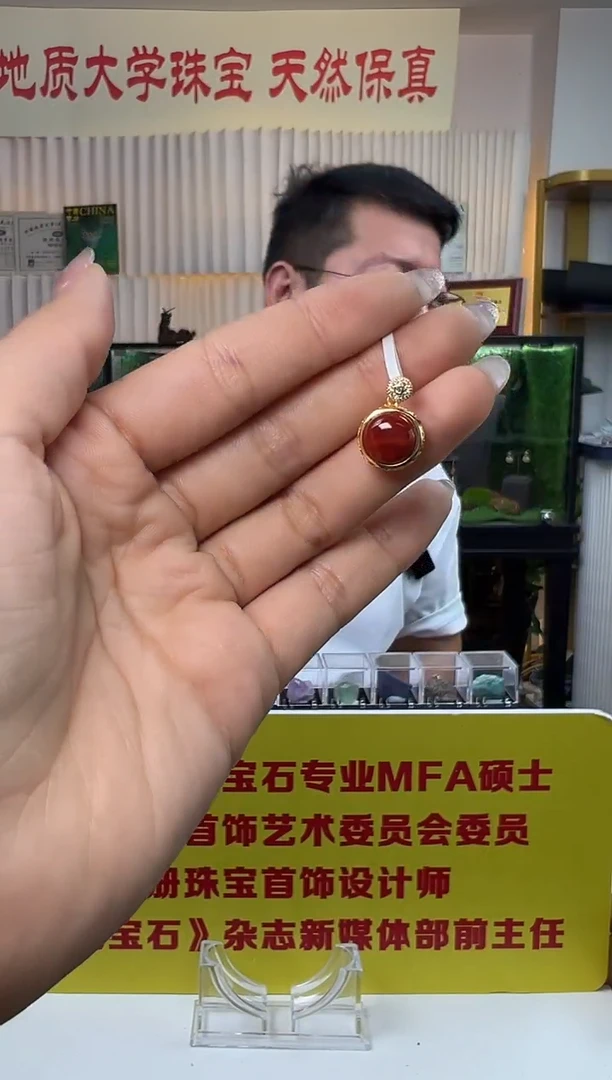 南红玛瑙银S925镶嵌吊坠(不含链)精品南红玛瑙圆形蛋面吊坠S925银
