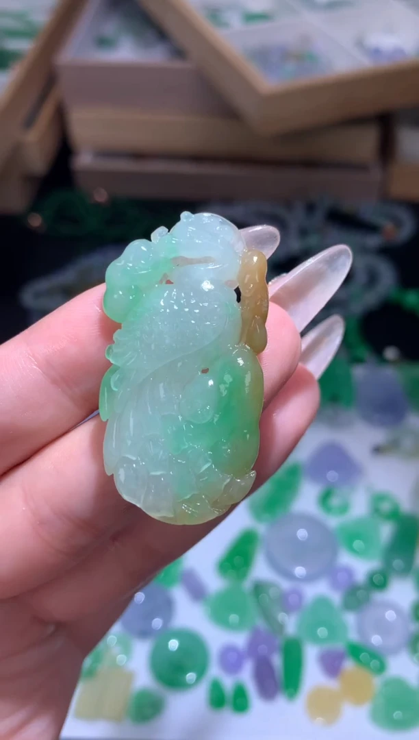 未镶嵌定制翡翠凤凰