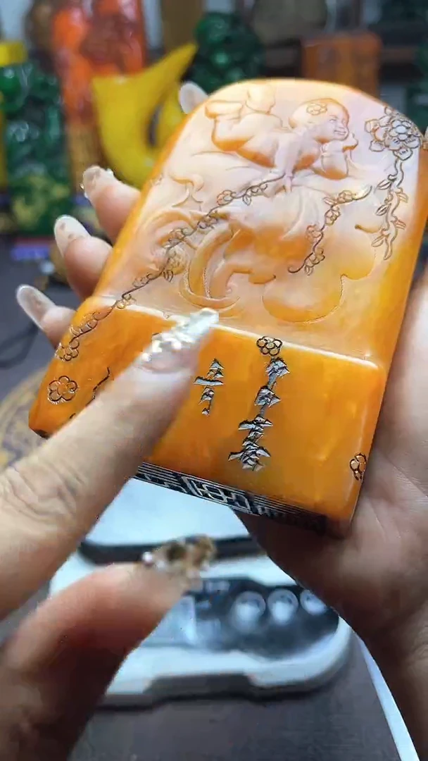 寿山石印石纯天然石料带底座
