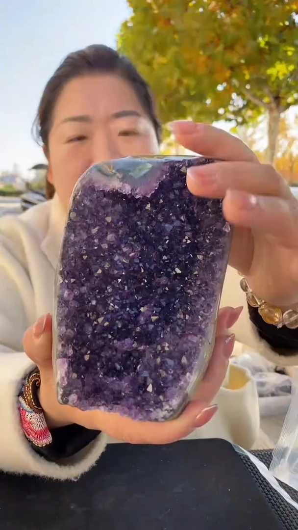 未镶嵌珠宝半成品水晶紫水晶洞D73