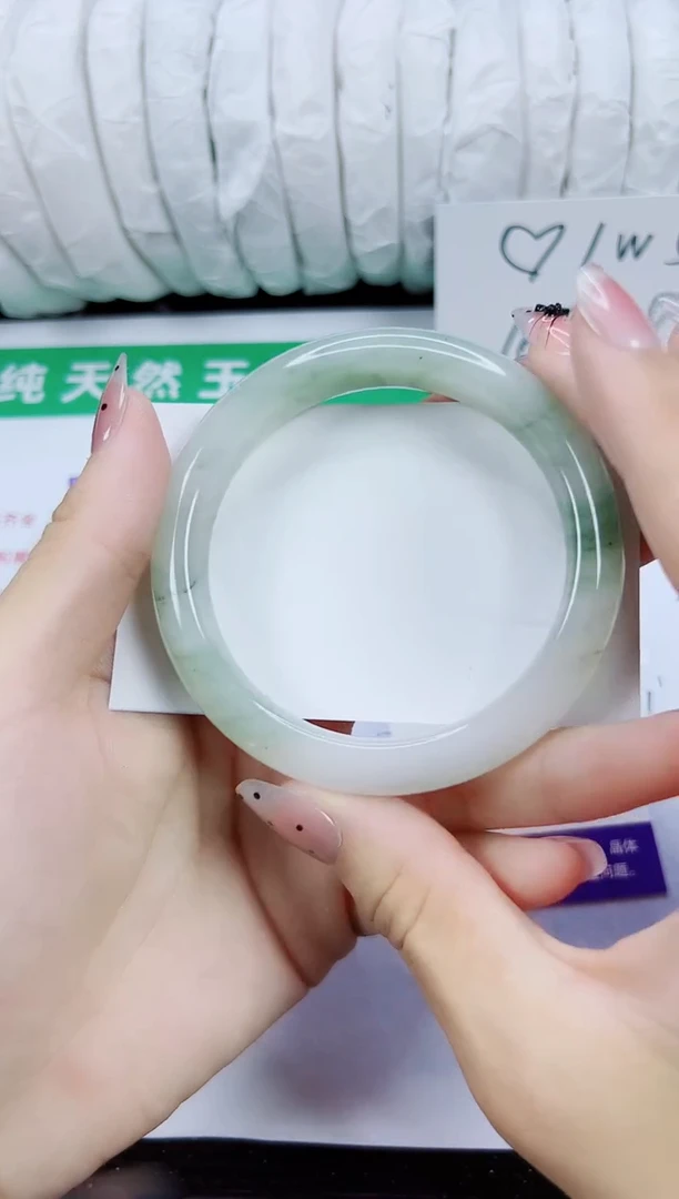 未镶嵌手镯石英质玉244-57/58