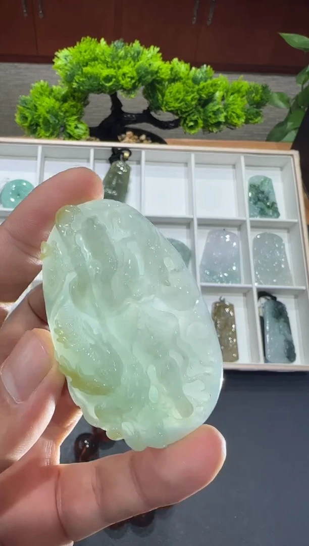 未镶嵌挂件翡翠A货翡翠多样性孤品