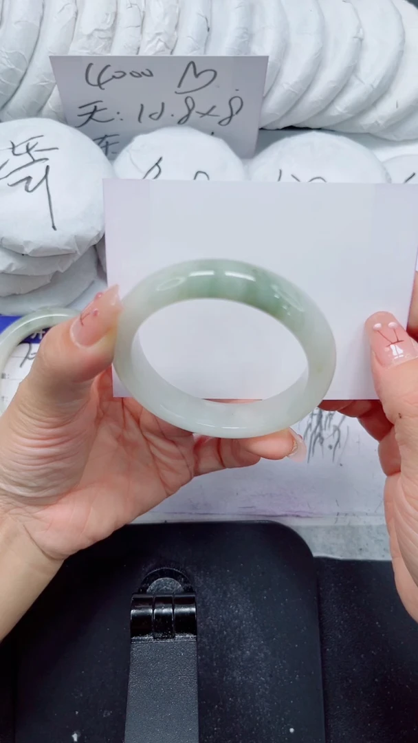 未镶嵌手镯石英质玉71-50
