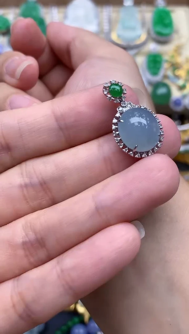 翡翠18K金镶嵌颈饰257-春日珠宝