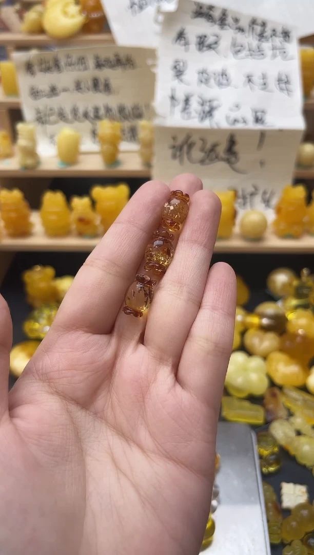 琥珀未镶嵌珠宝奇石010琥珀蜜蜡微瑕多样性随机发其一