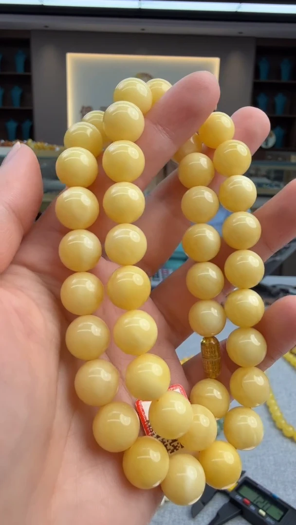 琥珀颈饰未镶嵌221秒拍号 假一罚三