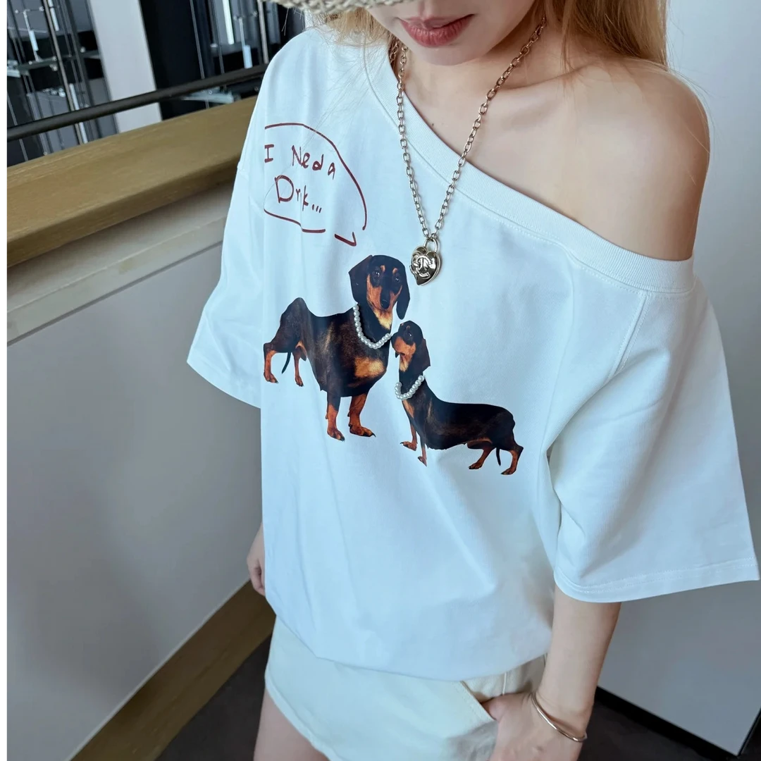 elements.tide25早春新款白色珍珠狗狗斜开肩T恤宽松中长款上衣女