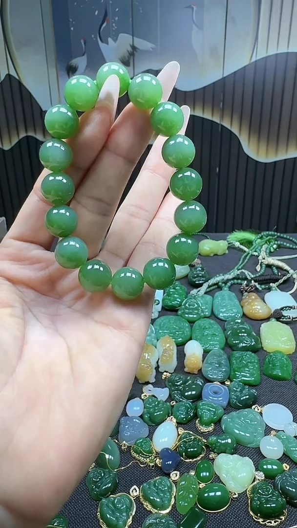 和田玉未镶嵌挂件12+