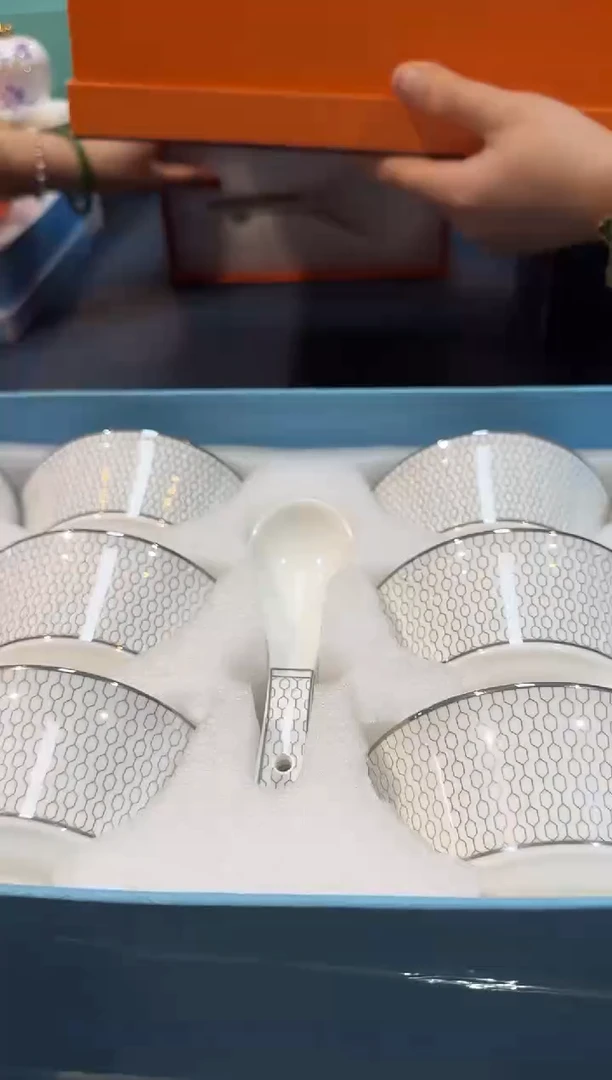 【闪购商品】碗B852-H1728全场正品，京东包邮