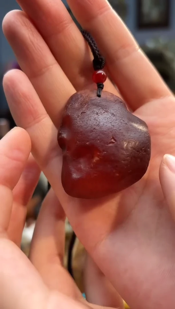 琥珀颈饰未镶嵌吊坠