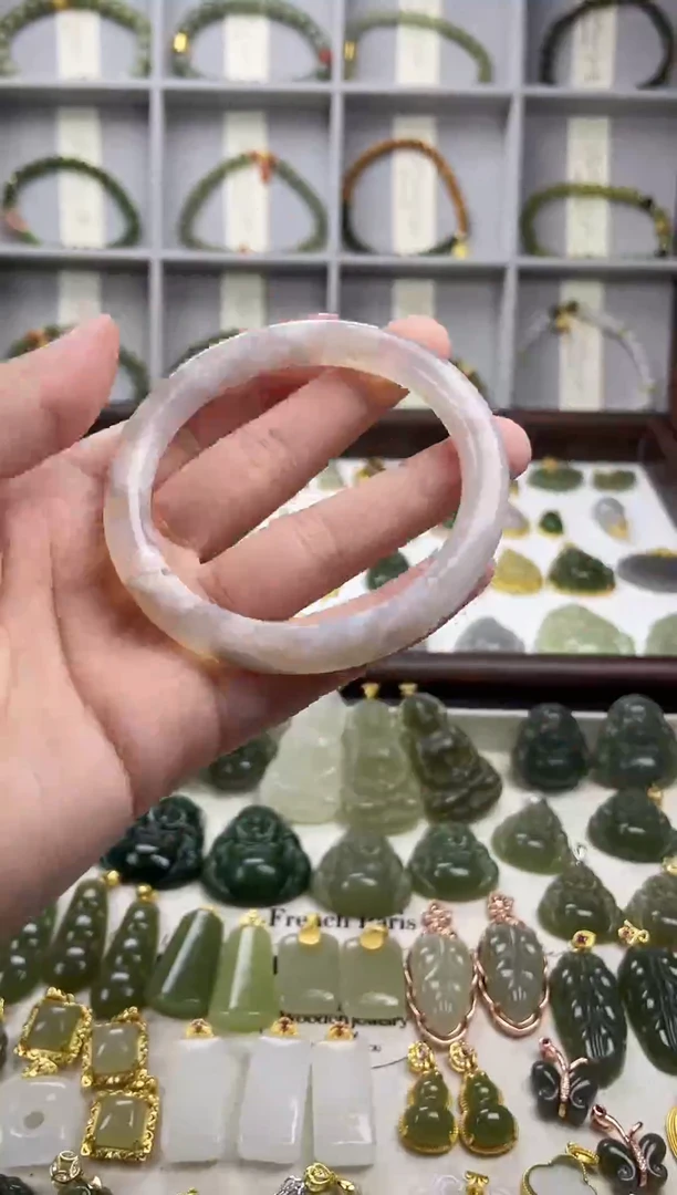 手镯玛瑙/玉髓未镶嵌手镯 玛瑙/玉髓 未镶嵌