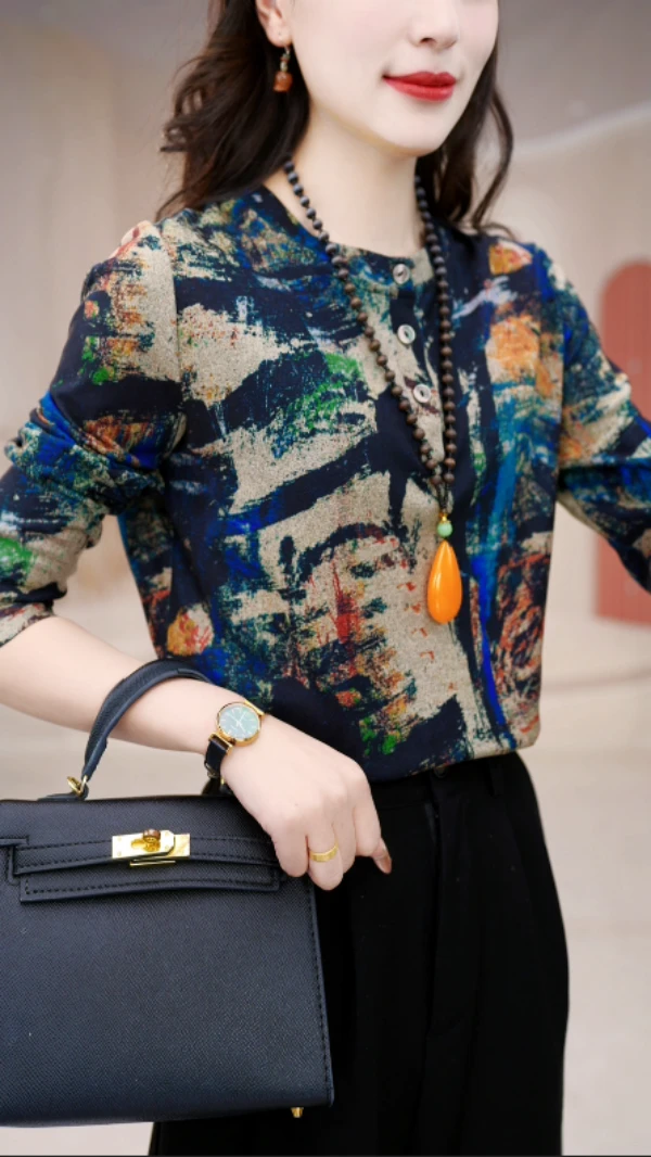 FZ053染指年华2025冬新款圆领小衫套头衬衫长袖上衣女保暖打底衫