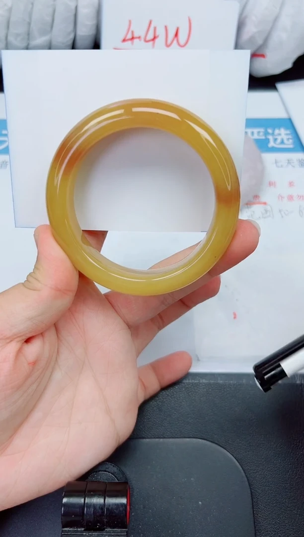 石英质玉手镯未镶嵌212-57.3
