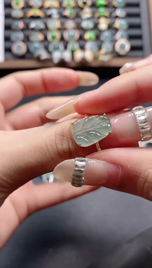 银S925镶嵌戒指翡翠51151