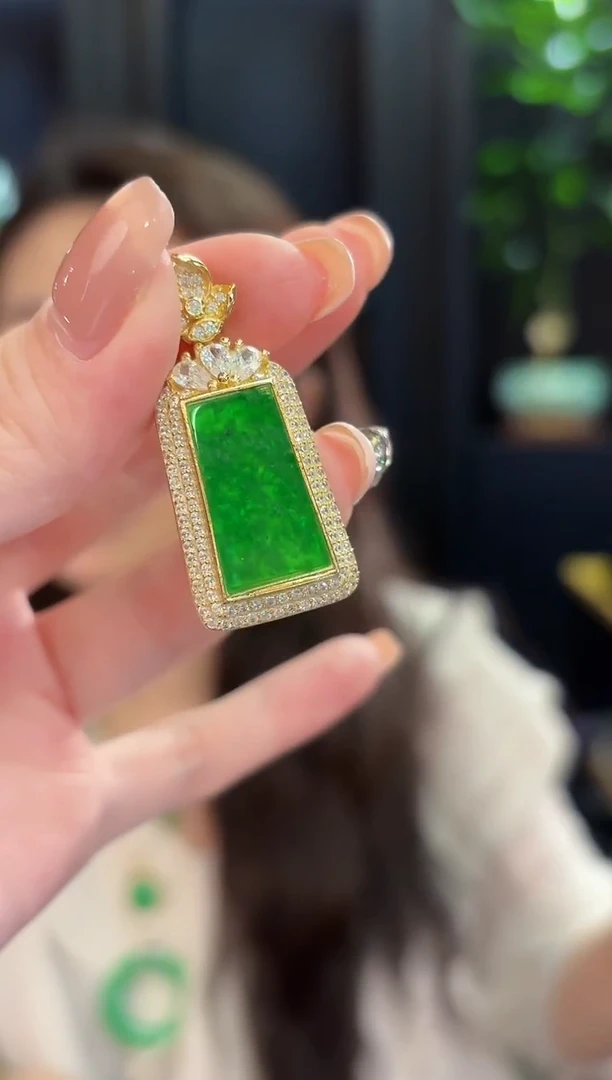 颈饰未镶嵌翡翠缅甸A货/多样性发货/一件