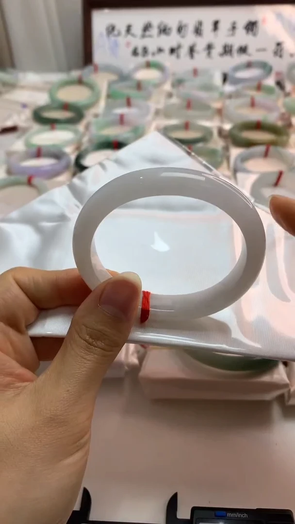 未镶嵌手镯翡翠57贵妃