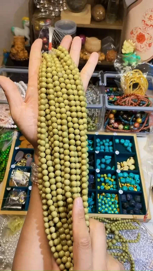 玛瑙/玉髓手链合金卡8阿拉善牛油果色半成品45颗左右