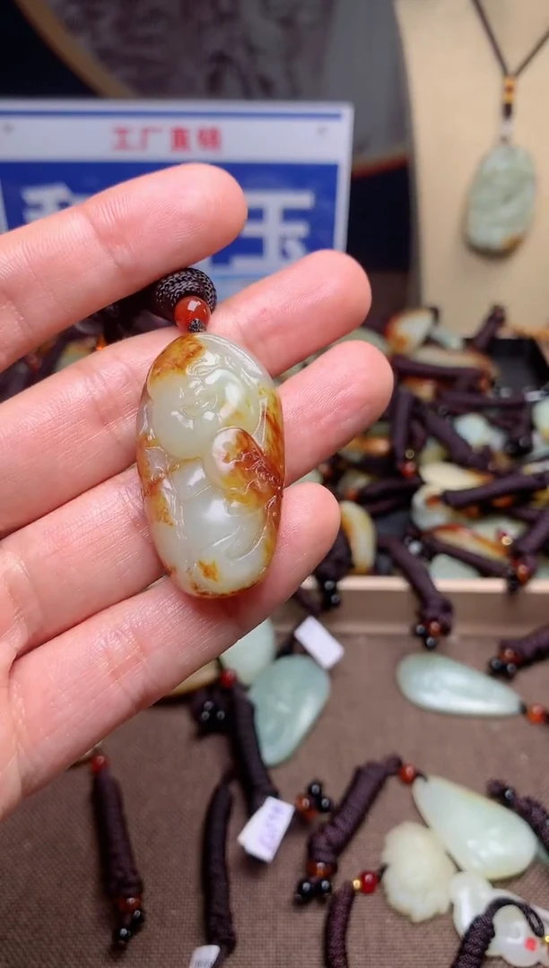 【闪购商品】和田玉颈饰未镶嵌1