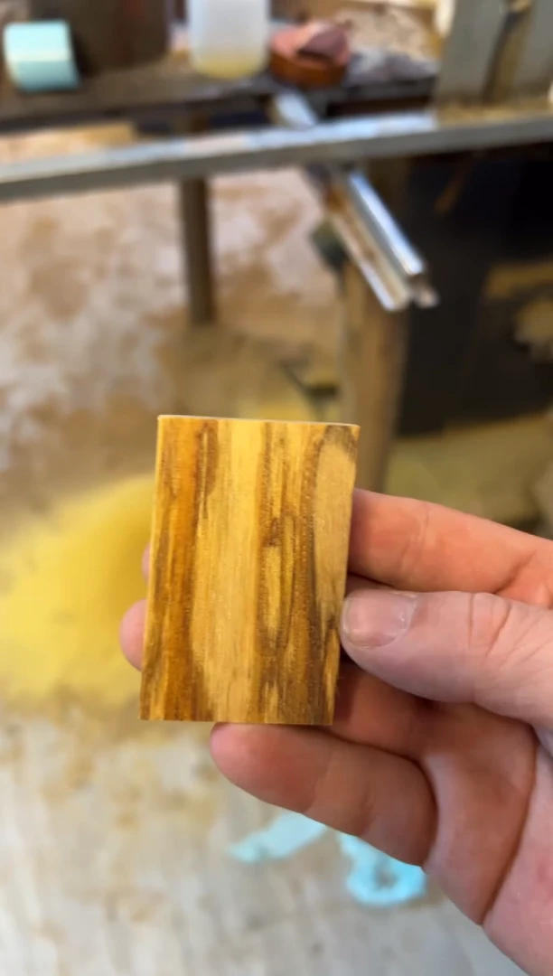 【闪购商品】染料紫檀（血檀）花奇楠无事牌