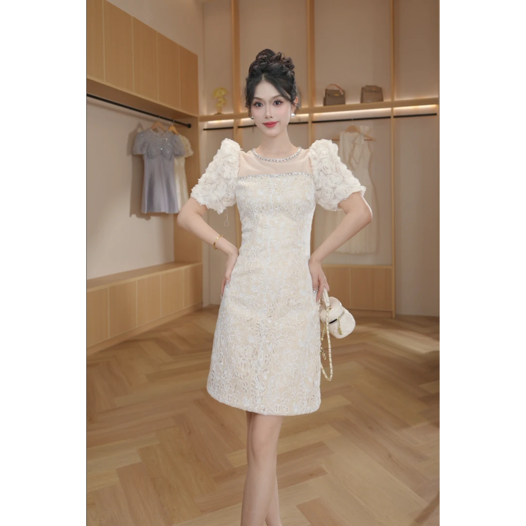 【设计师定制】新款时尚小香风显瘦优雅气质镂空圆领包臀裙50385